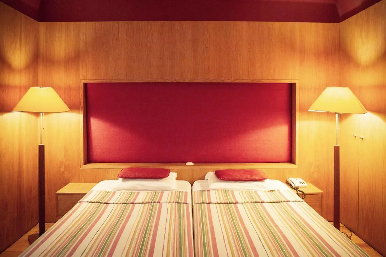 Apartamentos Turisticos Atlantida Funchal  Funchal (Madeira)