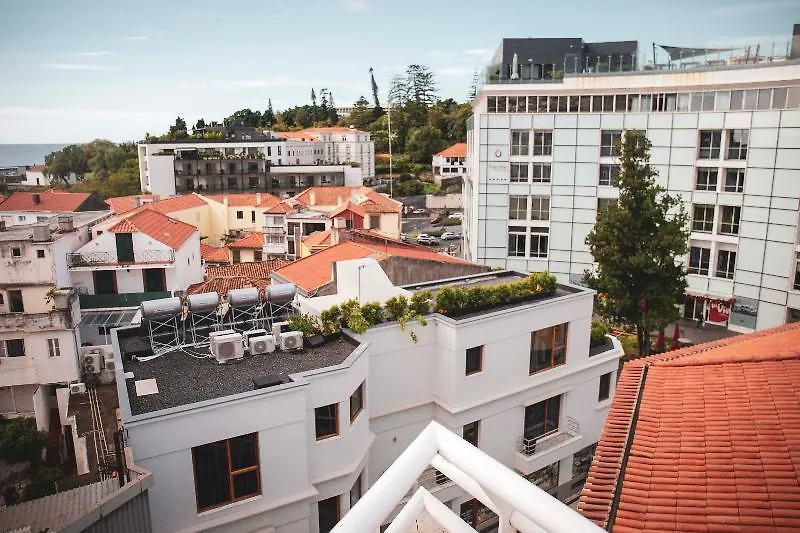 Apartamentos Turisticos Atlantida Funchal  4*, Funchal (Madeira)
